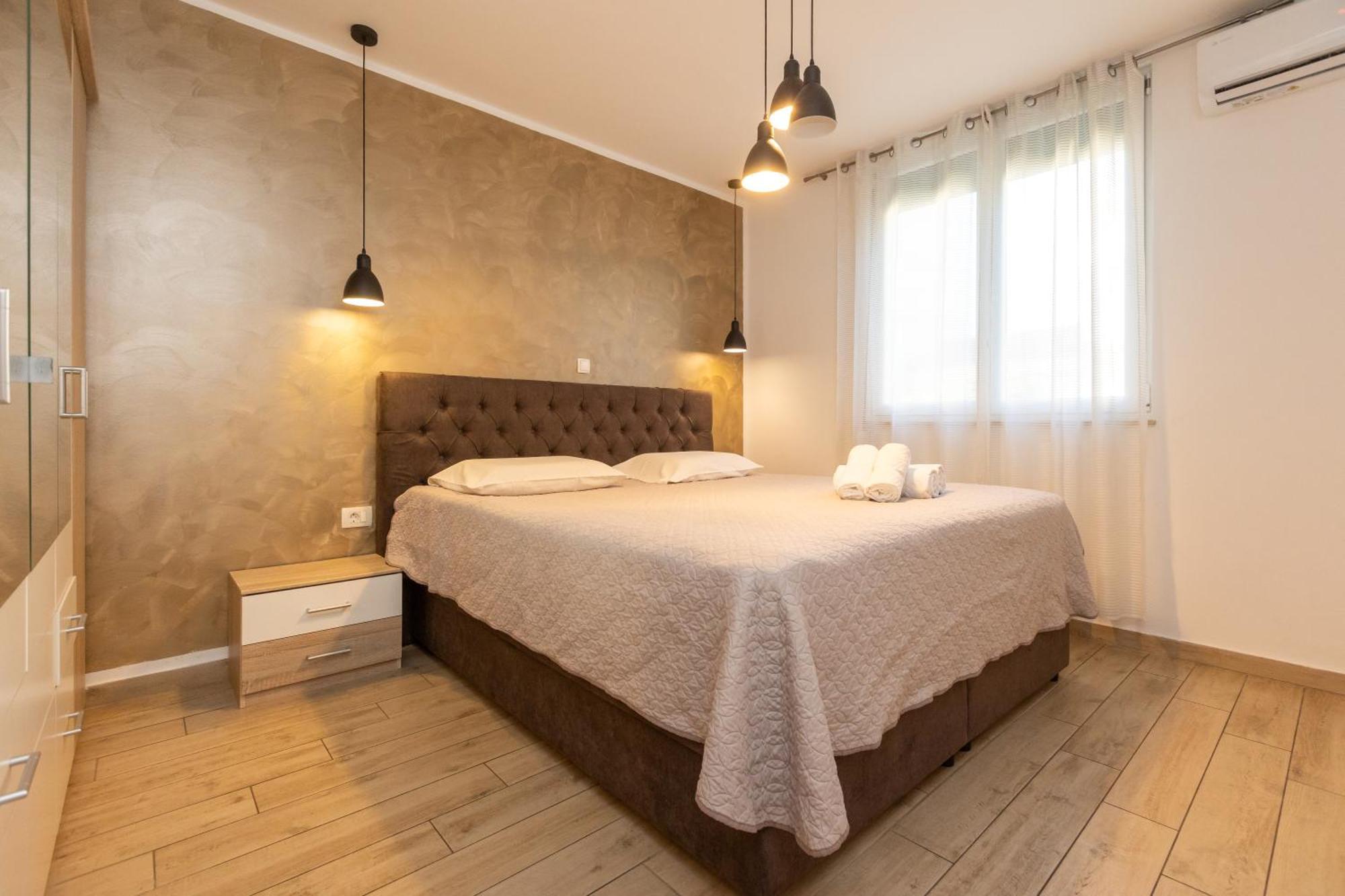 Deluxe Apartment Near The Bridge Zadar Buitenkant foto