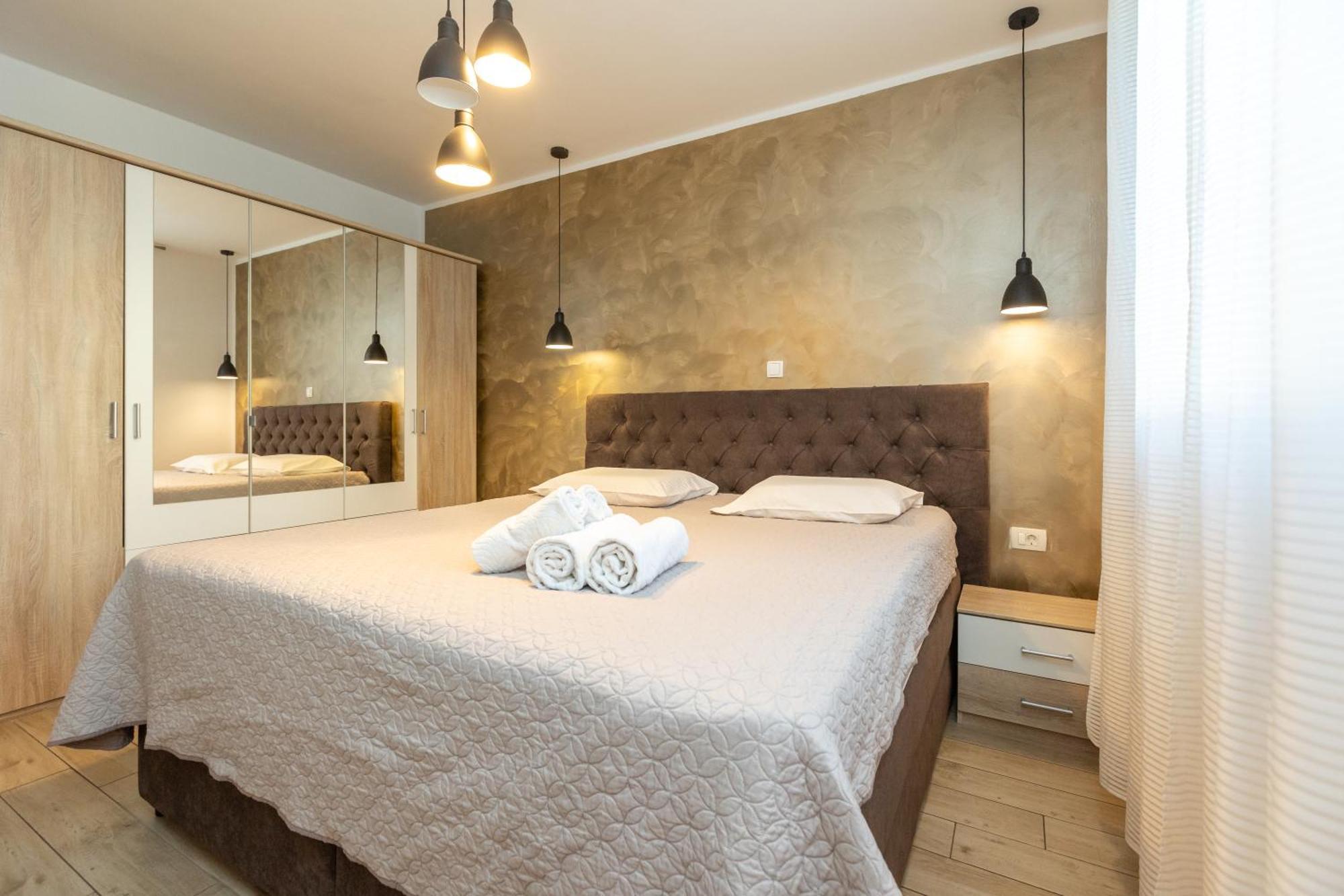 Deluxe Apartment Near The Bridge Zadar Buitenkant foto